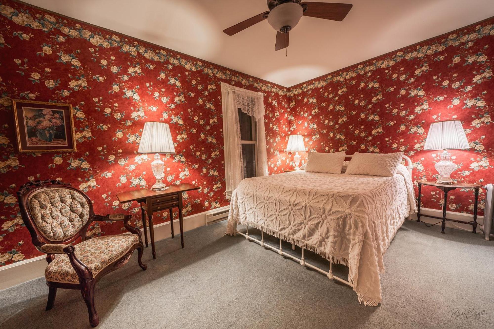 Hotel St. Elmo 3*